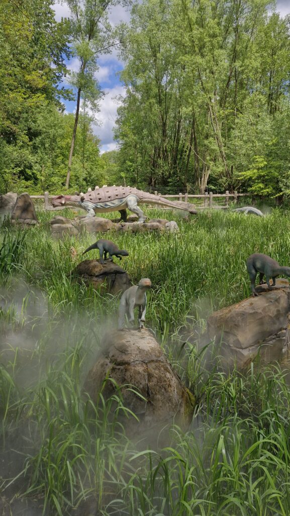 dinozaury park dinozaurów atrakcje dla dzieci wakacje rodzinne