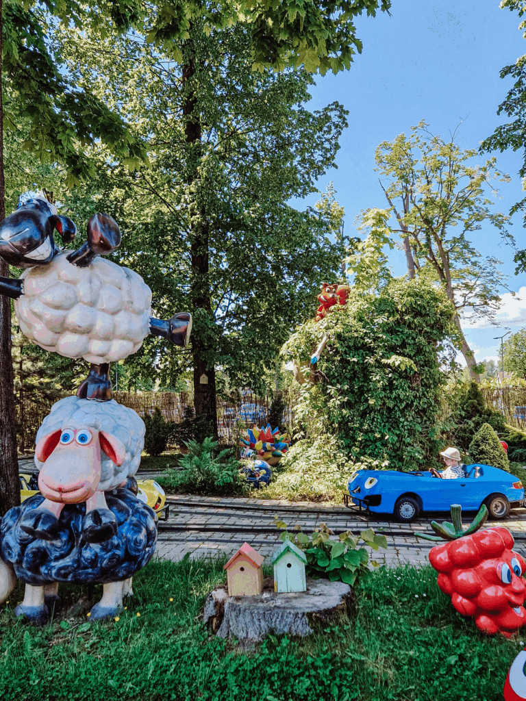 park rozrywki atrakcje dla dzieci mama rabka zdrój małopolskie