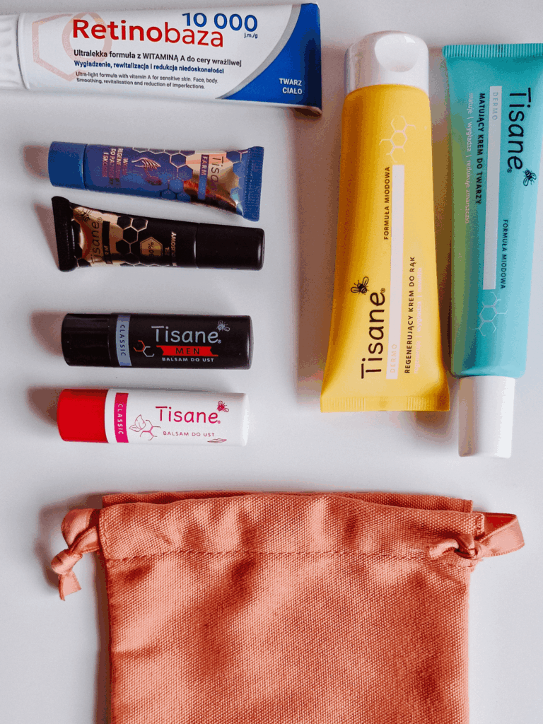 podróżna kosmetyczka apteczka wakacje rodzinne