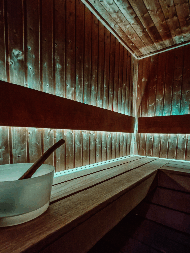 podróże z dziećmi hotel centrum katowice