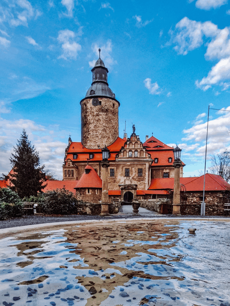 nocleg w zamku czocha