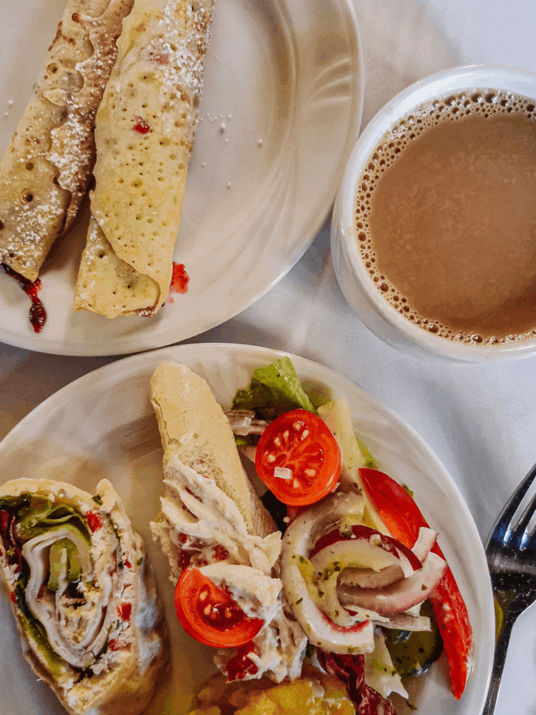 nocleg w zamku jedzenie restauracja