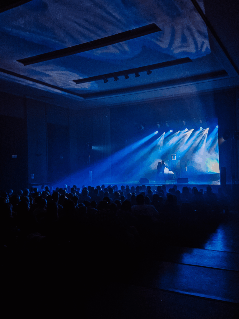 teatr magii hype global maciej pol