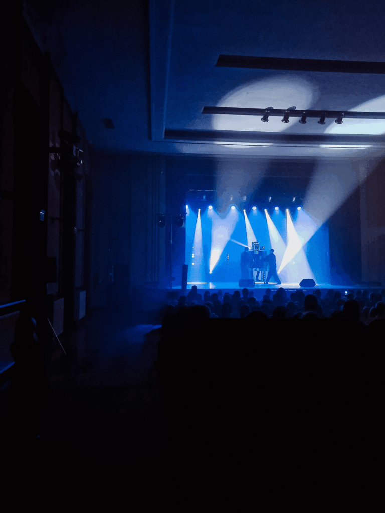 teatr iluzjonisty maciej pol